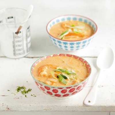 Soupe thaï aux crevettes et lait de coco