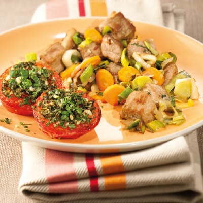 Fricassée de veau et tomates provençales